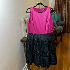 Tahari Magenta & Black Sparkly Dress